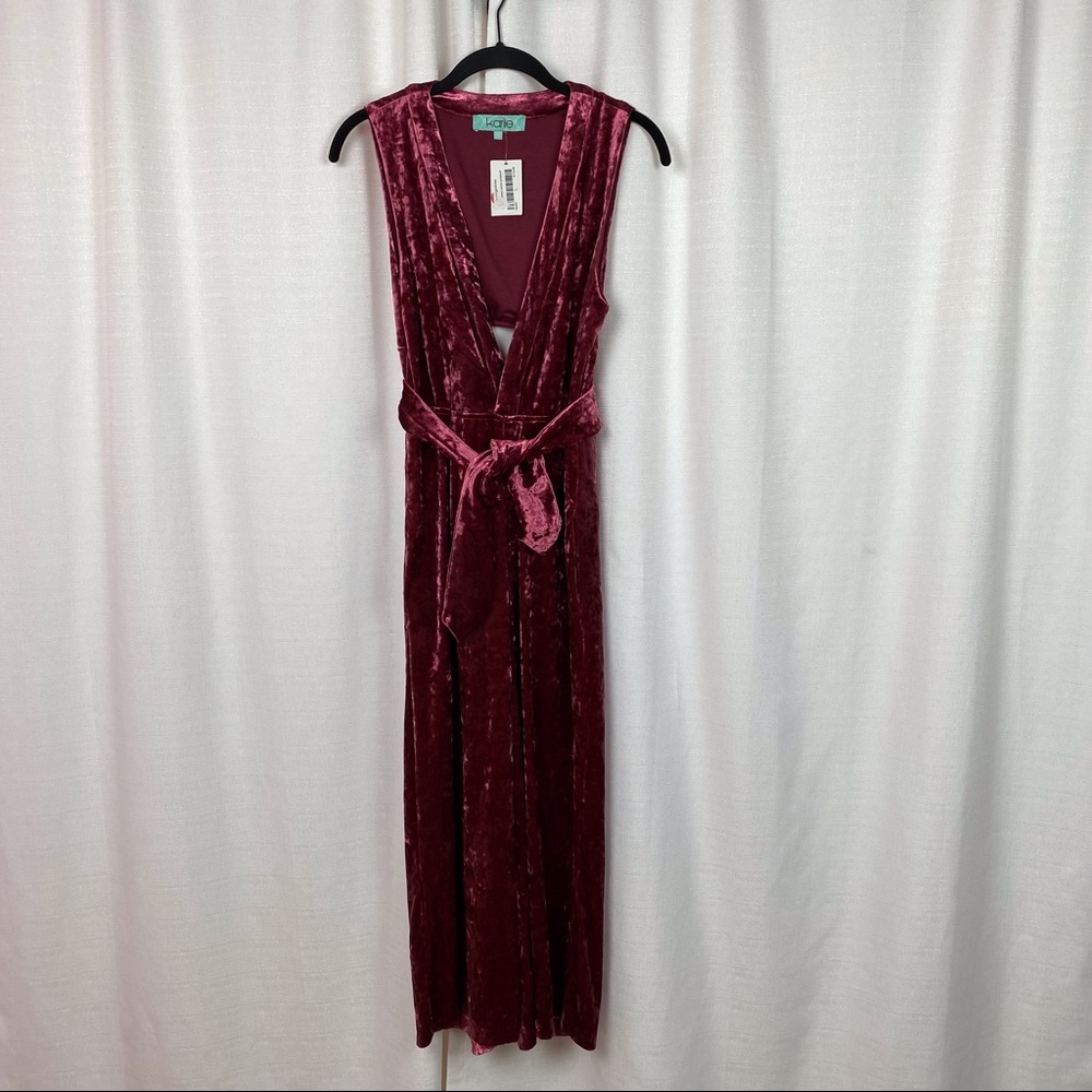 Karlie Burgundy Crushed Velvet Jumpsuit Sz.L NWT
